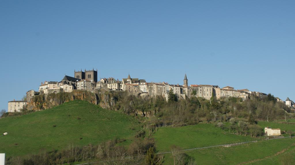 Brit Hotel Essentiel Saint-Flour Saint-Flour (Cantal) Exterior foto