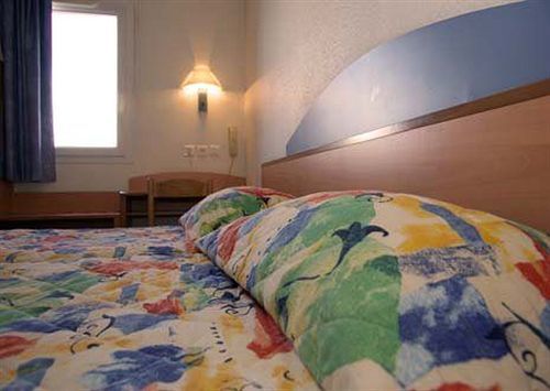 Brit Hotel Essentiel Saint-Flour Saint-Flour (Cantal) Exterior foto